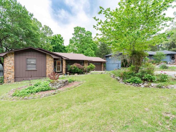 6 Badalona Lane, Hot Springs Village, AR 71909