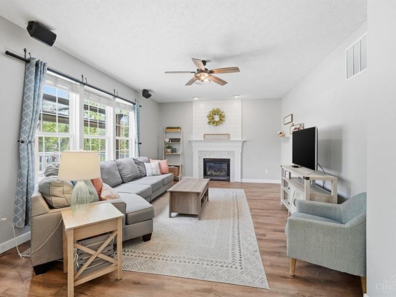 914 Whispering Pine Way, Lebanon, OH 45036 Photo 11