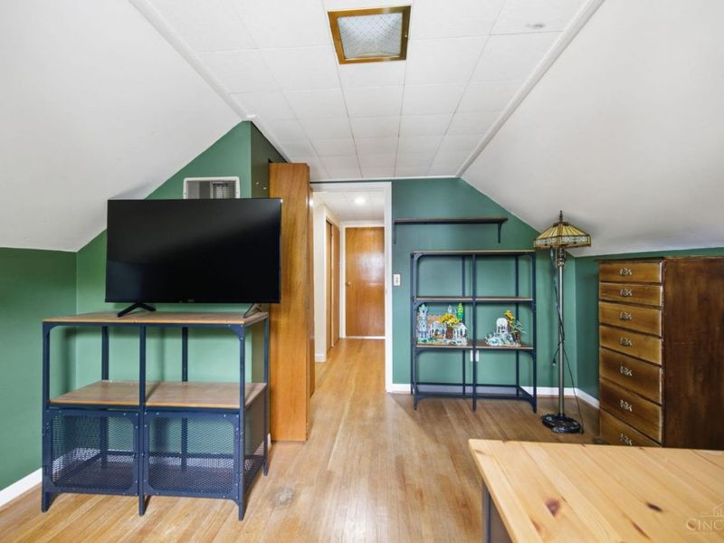 6826 Le Conte Avenue, Cincinnati, OH 45230 Photo 26