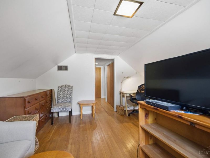 6826 Le Conte Avenue, Cincinnati, OH 45230 Photo 34