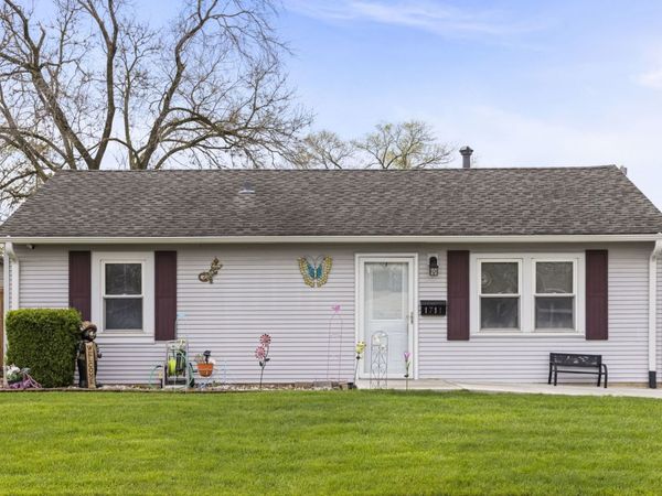 1711 Hosmer Lane , Crest Hill, IL 60403