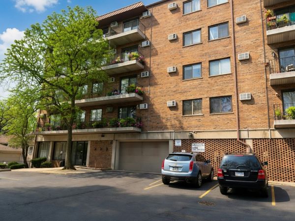 2320 N Nordica Avenue, Unit 212D, Chicago, IL 60707