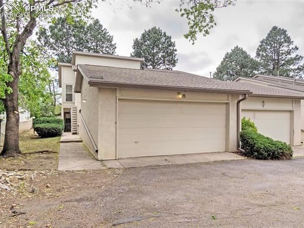 3330 Templeton Gap Road, Unit 8, Colorado Springs, CO 80907