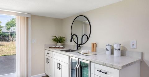 4500 48th St, Sacramento, CA 95820 Photo