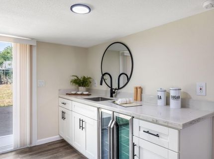 4500 48th St, Sacramento, CA 95820 Photo