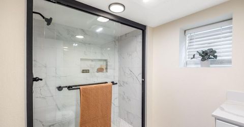 4500 48th St, Sacramento, CA 95820 Photo