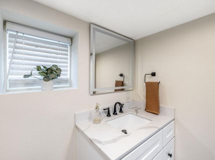 4500 48th St, Sacramento, CA 95820 Photo