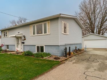 60 S 1st Street, Lewiston, MN 55952