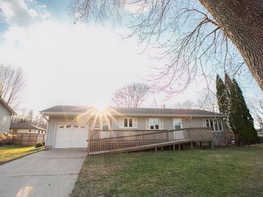 581 Pleasant Street, Dassel, MN 55325