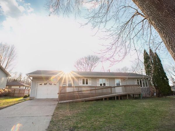 581 Pleasant Street , Dassel, MN 55325