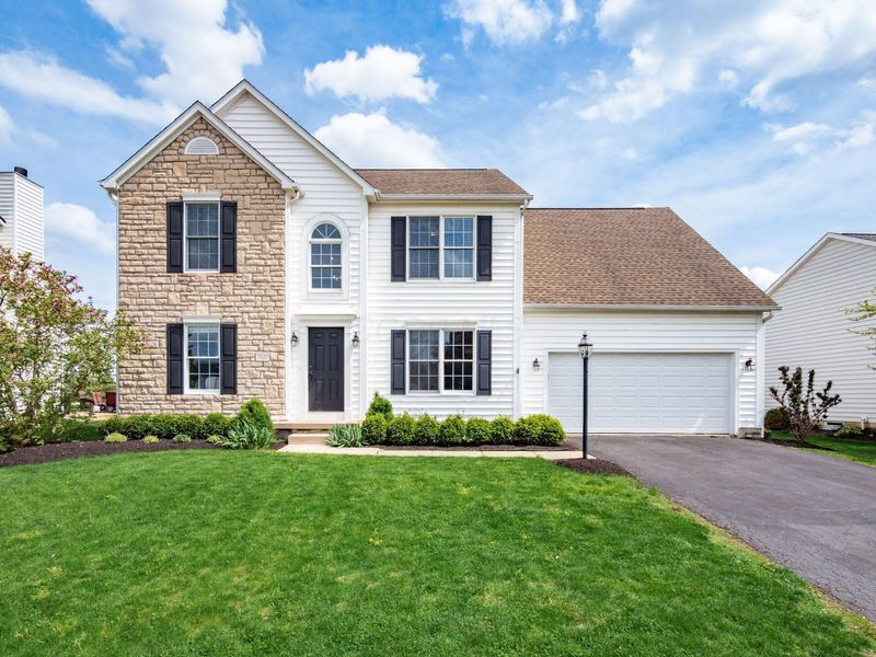 7525 Scioto Parkway, Powell, OH 43065 Photo 2