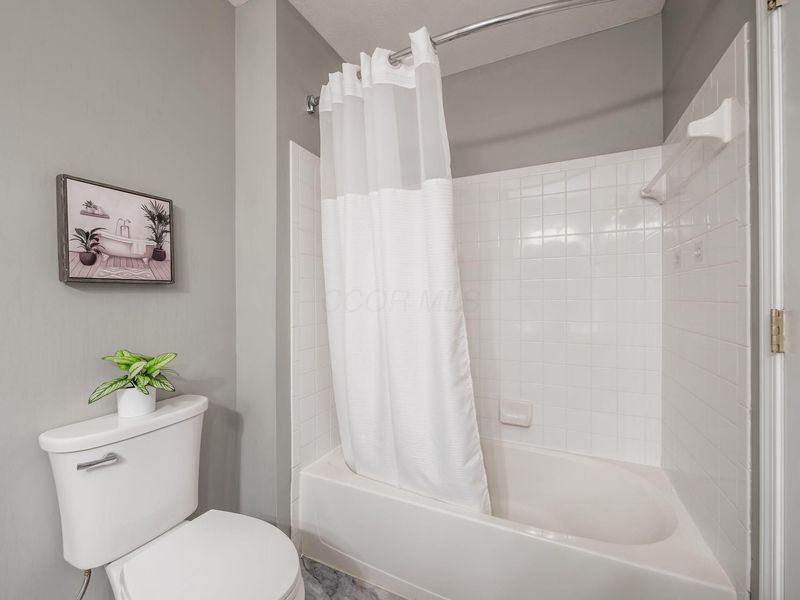 7525 Scioto Parkway, Powell, OH 43065 Photo 38