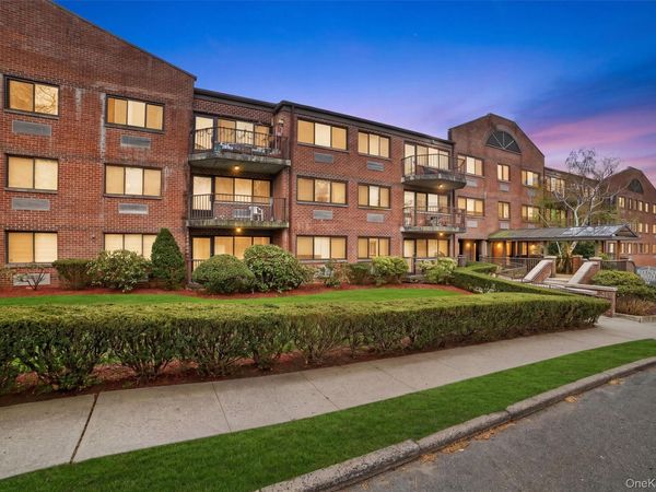 66 Crisfield , Unit 1X, Yonkers, NY 10710