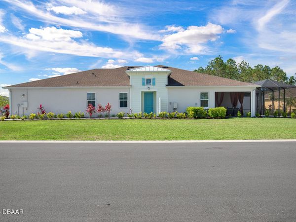 913 Bama Breeze Drive, Daytona Beach, FL 32124