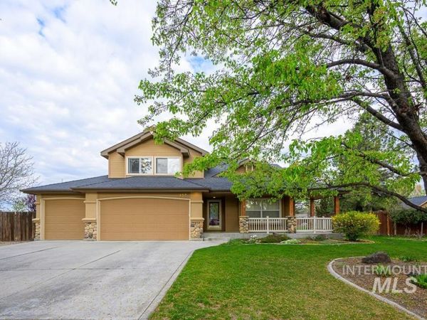 427 S Silver Bow Ave., Eagle, ID 83616