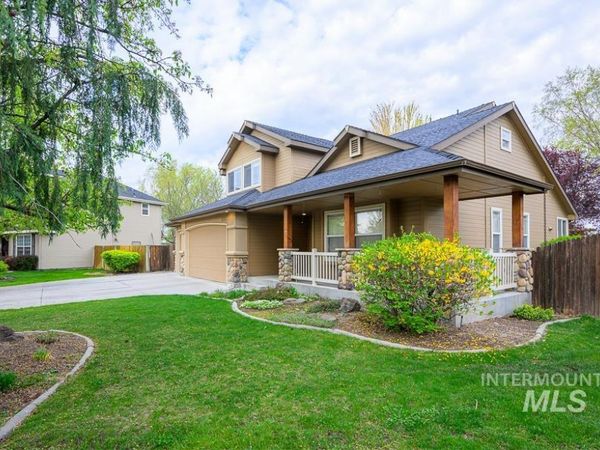 427 S Silver Bow Ave., Eagle, ID 83616