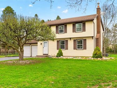 872 Joylene Drive, Webster, NY 14580