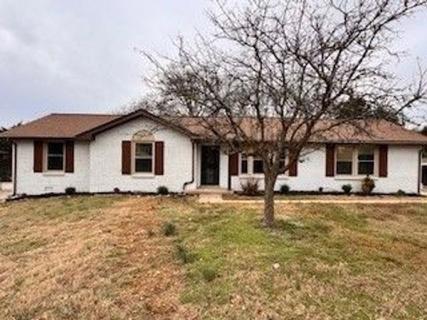 318 Donna Dr , Hendersonville, TN 37075