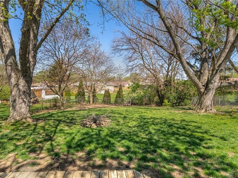 4933 Arrowview Drive, Huber Heights, OH 45424 Photo 20