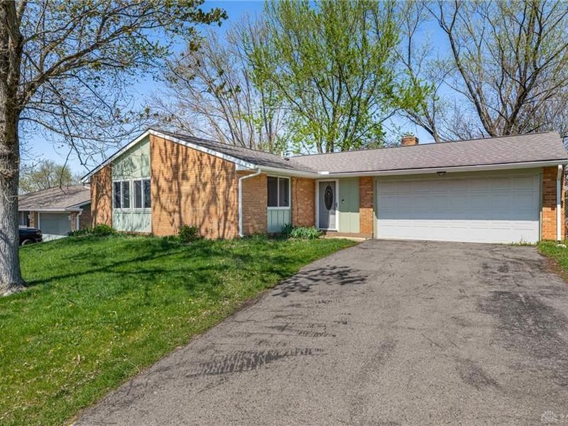 4933 Arrowview Drive, Huber Heights, OH 45424 Photo 25