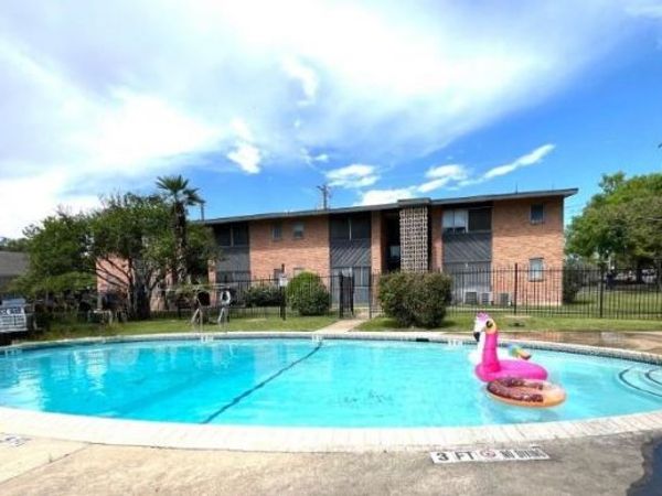 3304 Red River ST , Unit 206, Austin, TX 78705