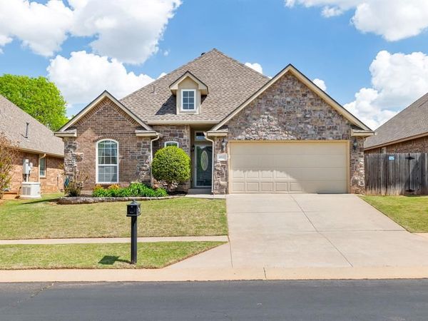 16312 Crested Owl Drive, Edmond, OK 73013