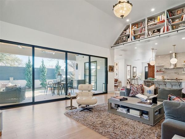 1147 NW 57th Street, Oklahoma City, OK 73118