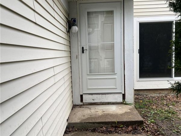 5436 Summerwood Court , Unit C, Willoughby, OH 44094