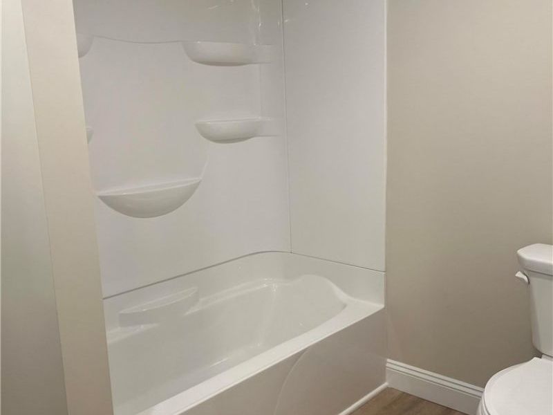 5436 Summerwood Court, Unit C, Willoughby, OH 44094 Photo 13