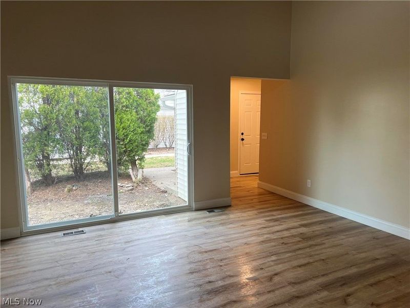 5436 Summerwood Court, Unit C, Willoughby, OH 44094 Photo 3