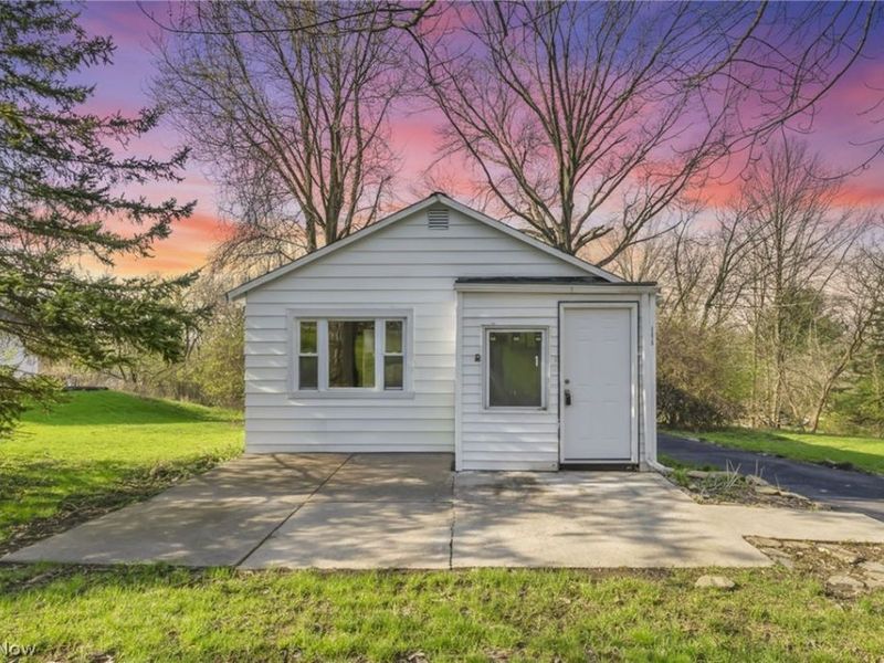 12316 Upper Sunset Drive, Garfield Heights, OH 44125 Photo 1