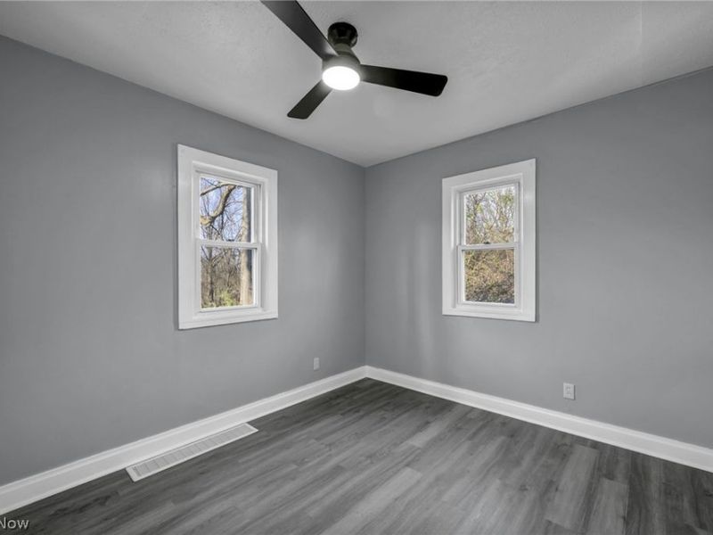 12316 Upper Sunset Drive, Garfield Heights, OH 44125 Photo 12