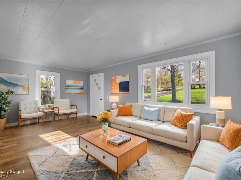 12316 Upper Sunset Drive, Garfield Heights, OH 44125 Photo 4