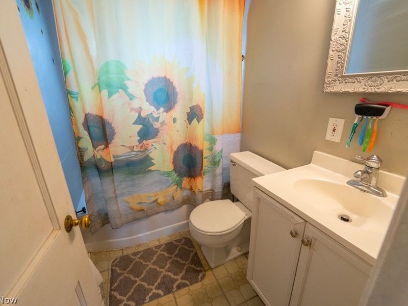 2743 Lincoln Way NW, Massillon, OH 44647 Photo 18