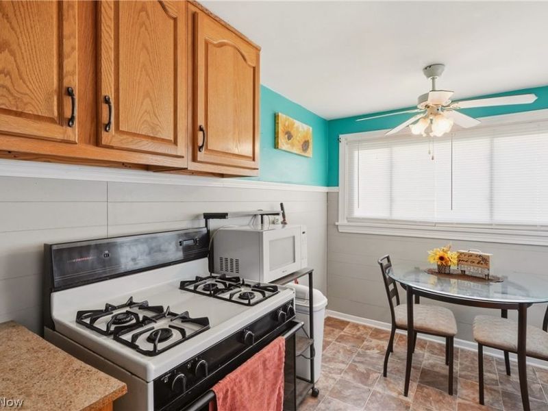 2743 Lincoln Way NW, Massillon, OH 44647 Photo 8