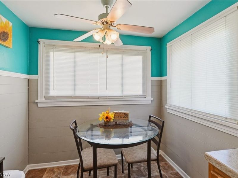 2743 Lincoln Way NW, Massillon, OH 44647 Photo 9