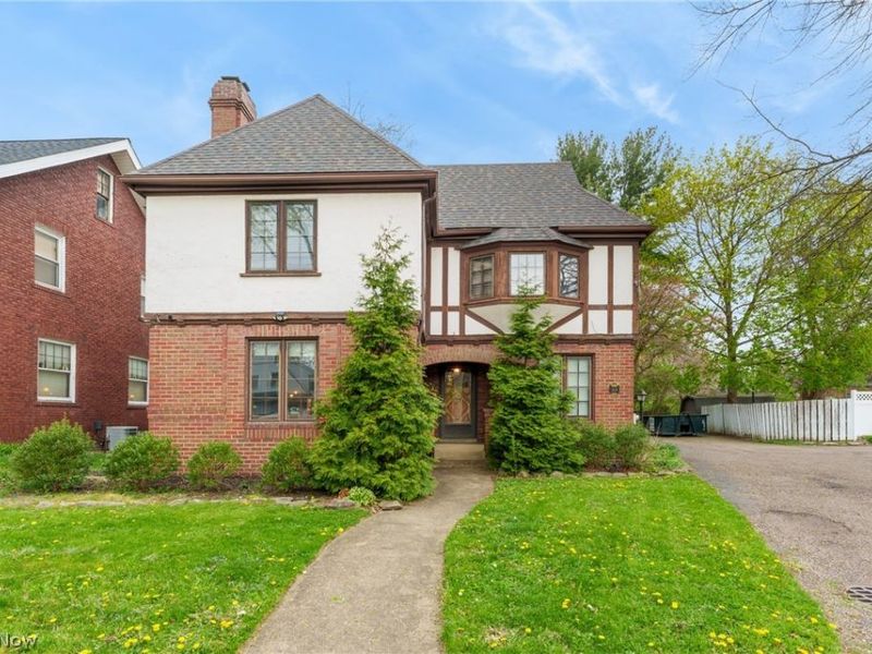 217 16th Street NW, Canton, OH 44703 Photo 1