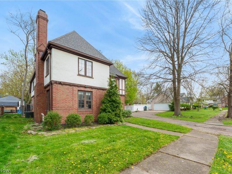 217 16th Street NW, Canton, OH 44703 Photo 2