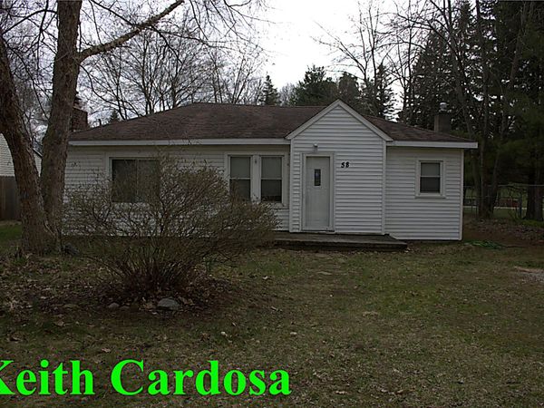 58 Warbler Drive NE, Sparta, MI 49345