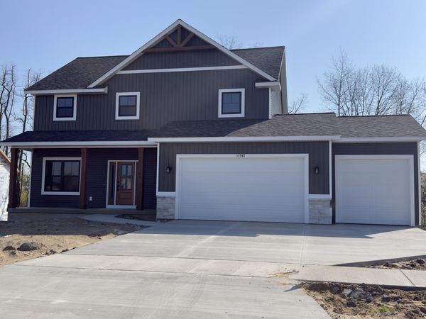 11792 Everett Avenue, Allendale, MI 49401