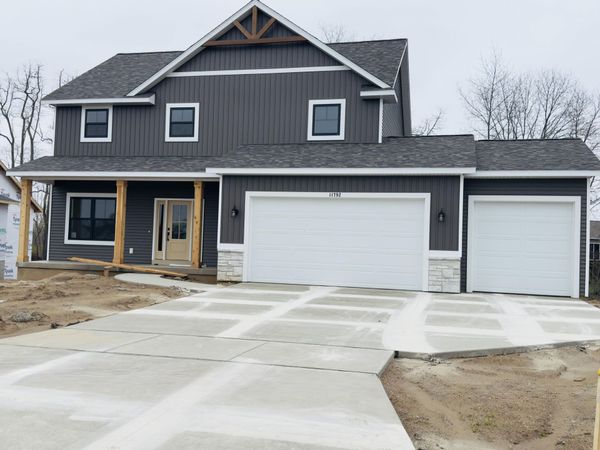 11792 Everett Avenue, Allendale, MI 49401