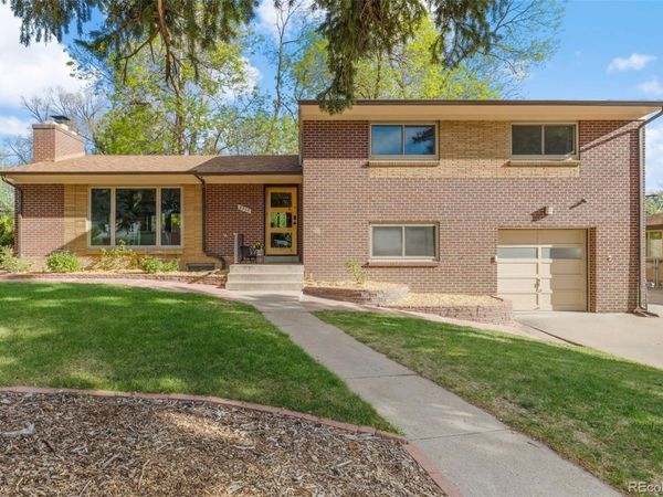 8935 W 4th Avenue, Lakewood, CO 80226