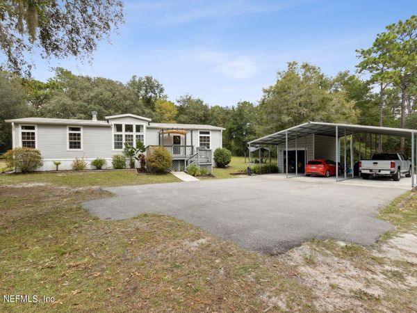 112 SILVER BEACH Boulevard, Pomona Park, FL 32181