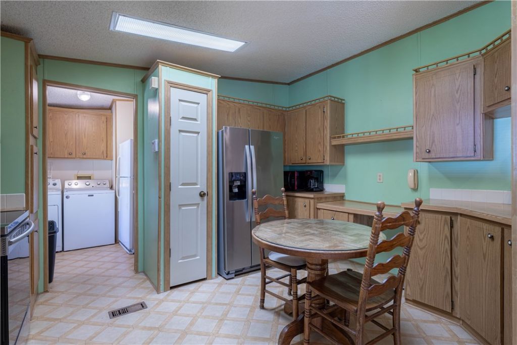 161 S Myrtle Street, Fellsmere, FL 32948 Photo