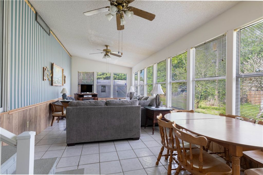 161 S Myrtle Street, Fellsmere, FL 32948 Photo