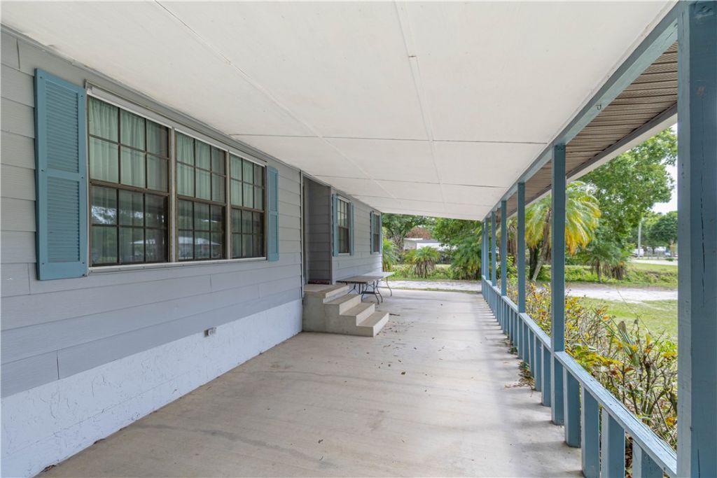 161 S Myrtle Street, Fellsmere, FL 32948 Photo