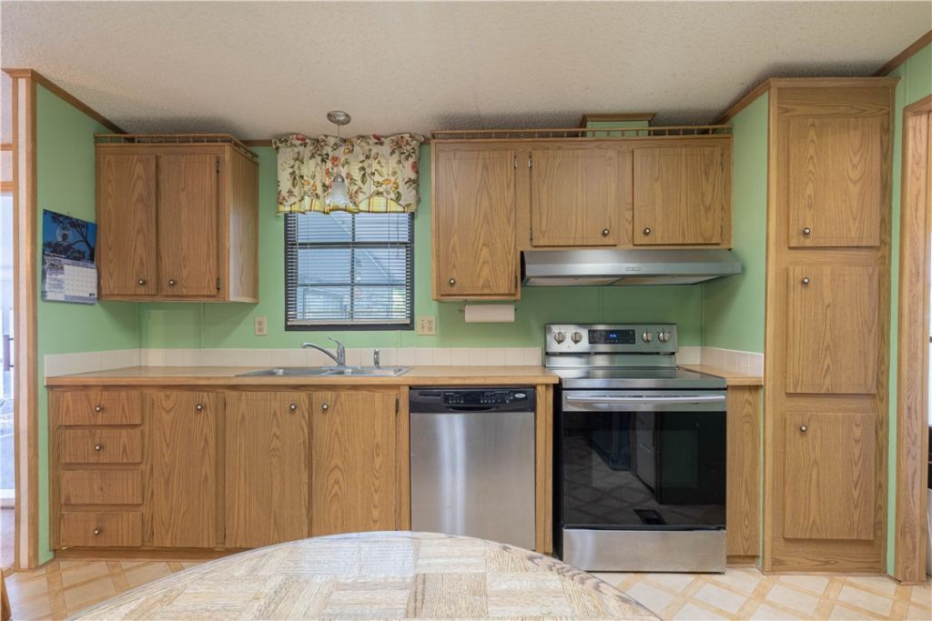 161 S Myrtle Street, Fellsmere, FL 32948 Photo