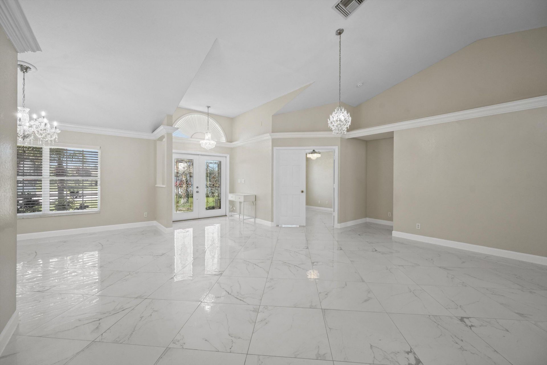 5450 NW South Crisona Court, Port Saint Lucie, FL 34986 Photo