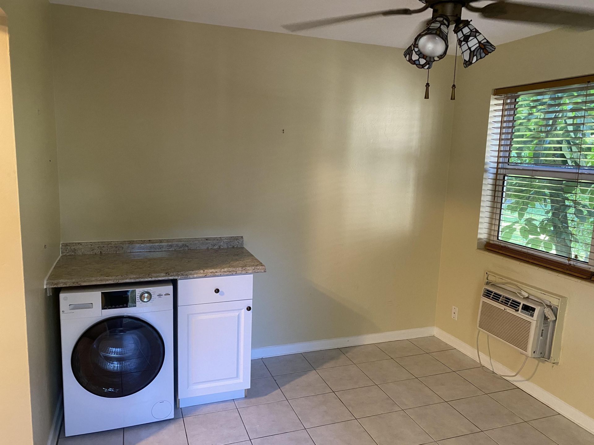 1172 Surf Road, Unit A2, Singer Island, FL 33404 Photo