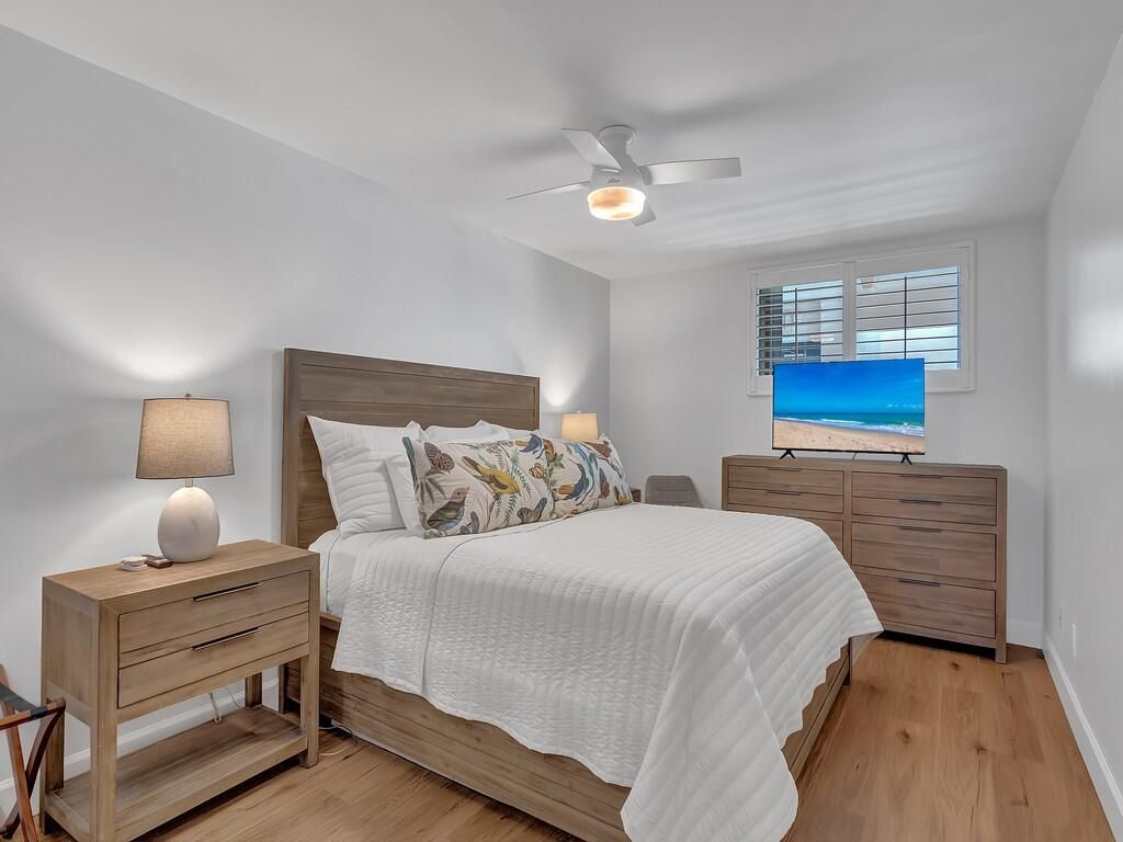 1700 Ocean Drive, Unit 306, Vero Beach, FL 32963 Photo